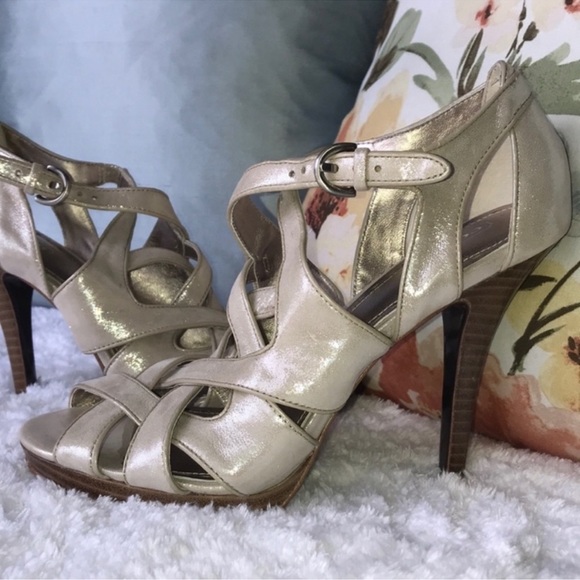 Coach Platform Heels - Picture 2 of 7